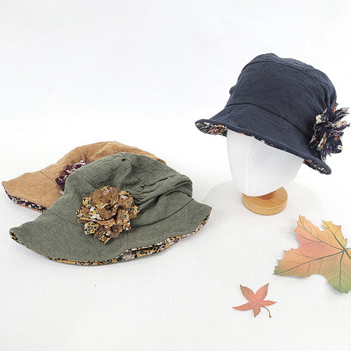가을 겨울 자카드 코사지 벙거지 중년 여성 버킷햇 보넷 모자
